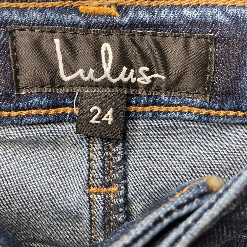 Lulus High Rise Medium Wash Jean - Picture 3 of 6